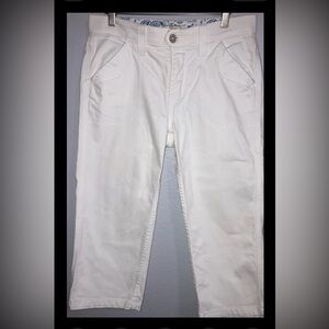 Levi's 525 Perfect Waist Figure Enhancer Slimming White Denim Capri Jeans sz 10